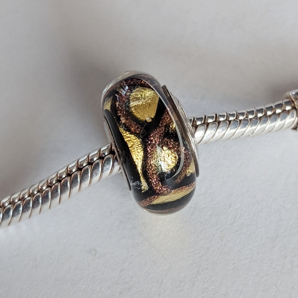 Chamilia Murano Glass Charm